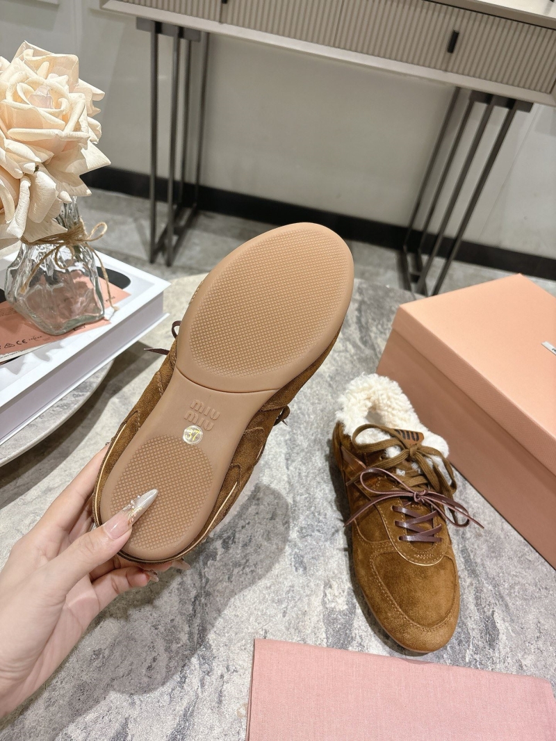 Miu Miu Sneakers